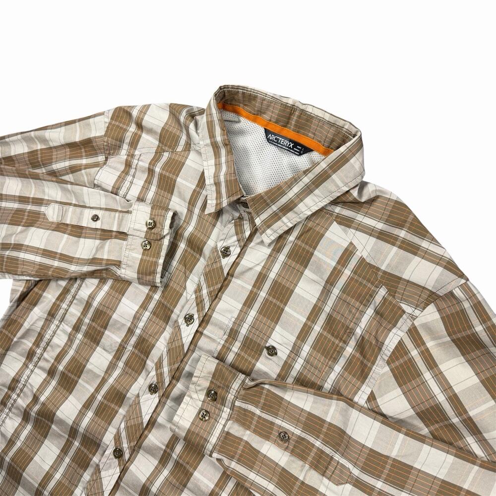 Arc’teryx Men’s Large Plaid Hiking Button Up Shirt Brown Tan Long Sleeve Outdoor